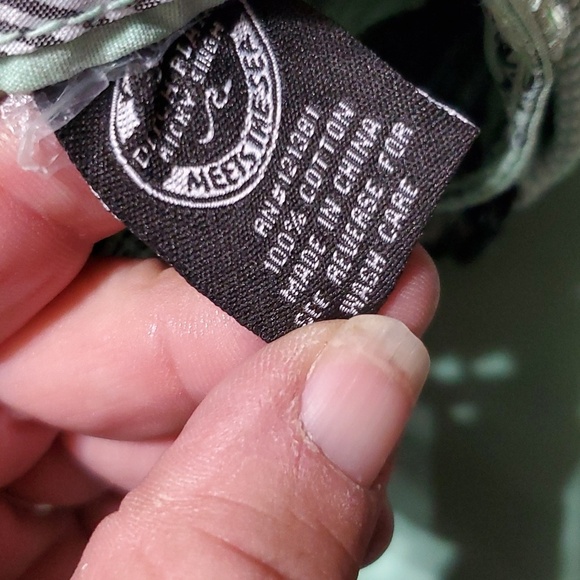 Ditch plains by Ricky Singh mint green cotton belted flat front shorts nwt - Picture 6 of 7